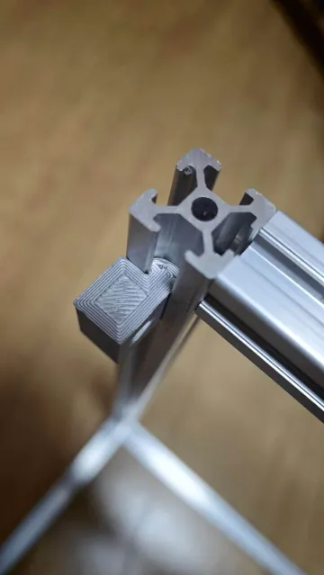 Clip o pieza de sujeción: 2020 Aluminum Extrusion Flush Panel Mount Clip — vista de referencia 5