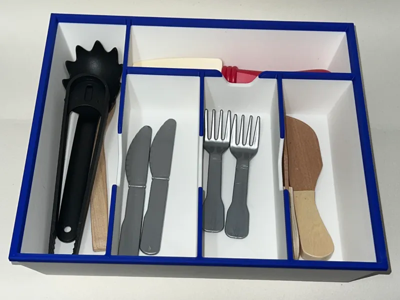 Toy Kitchen Cutlery Tray Organiser