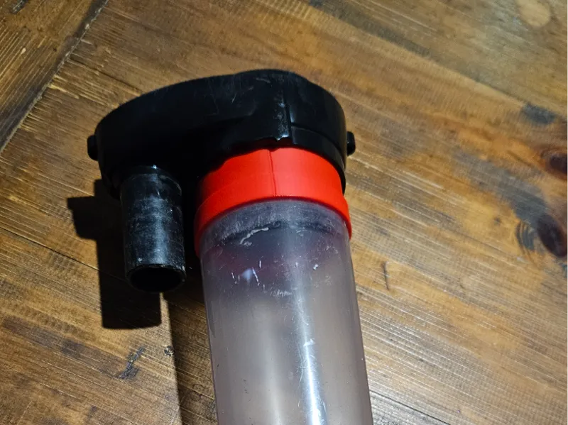 Vacuum Dust separator canister adapter