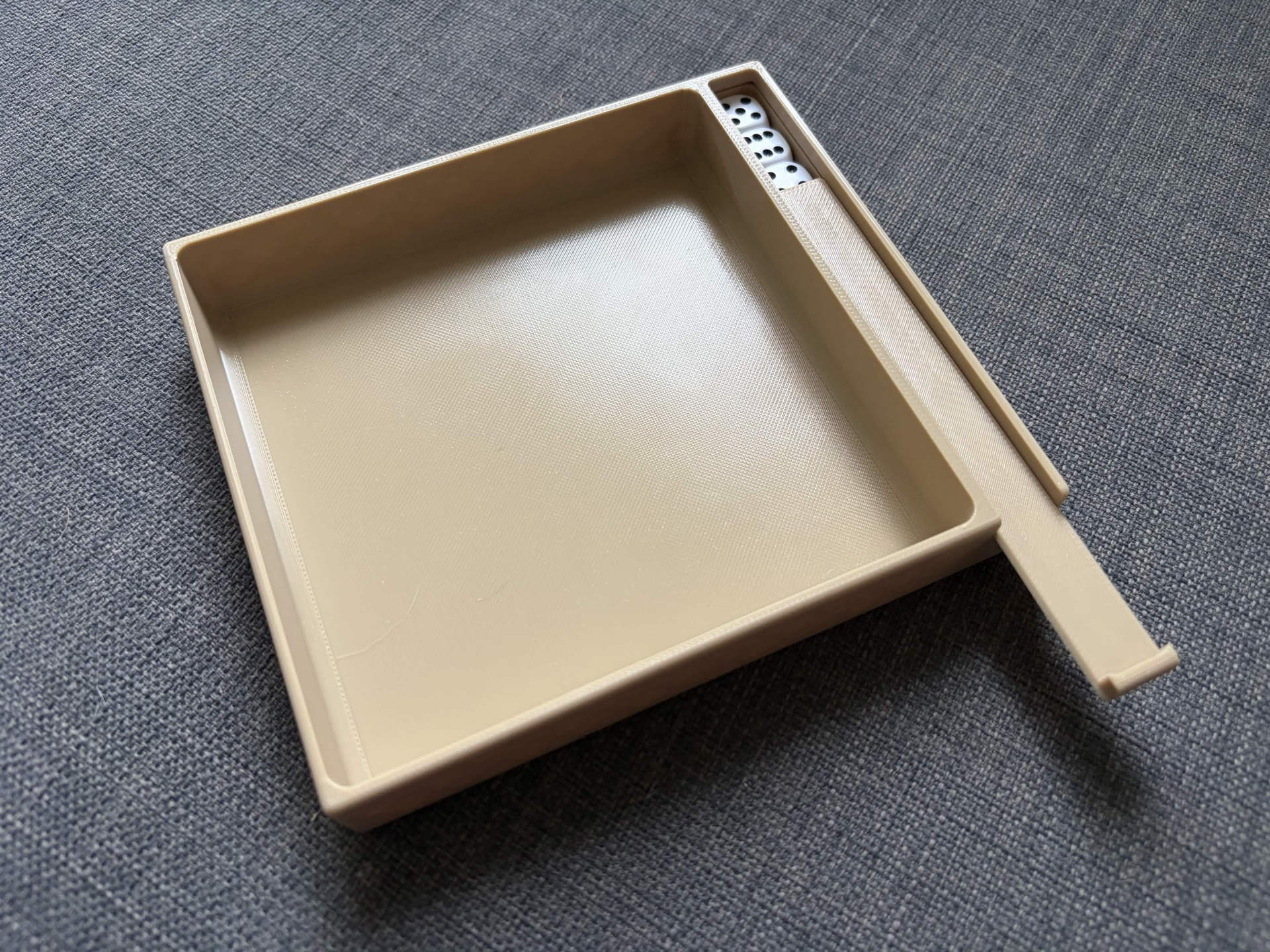 Dice Rolling Tray - with 10 Dice Storage