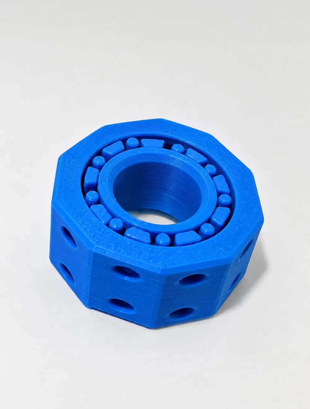 bearing spiner - Free 3D Print Model - MakerWorld