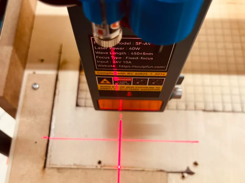SculpFun SF-A9 Cross Hair Laser mount