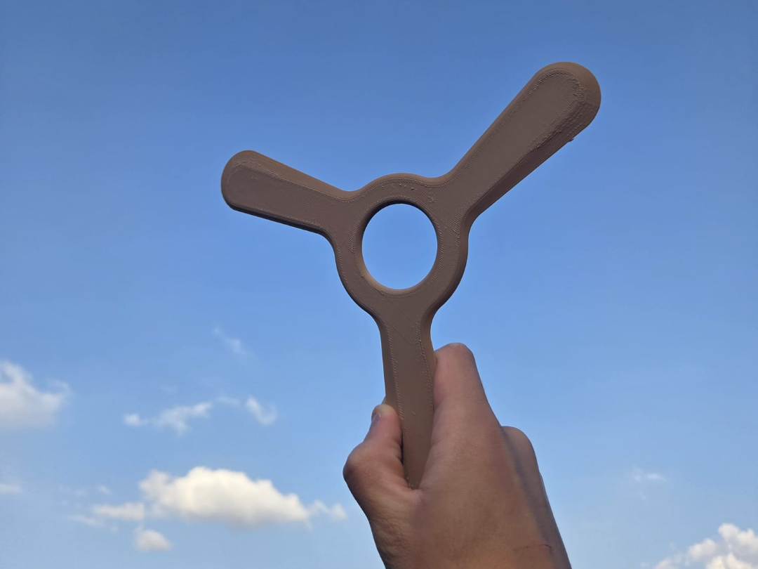 Tri Blade Boomerang V2 | RETURNING