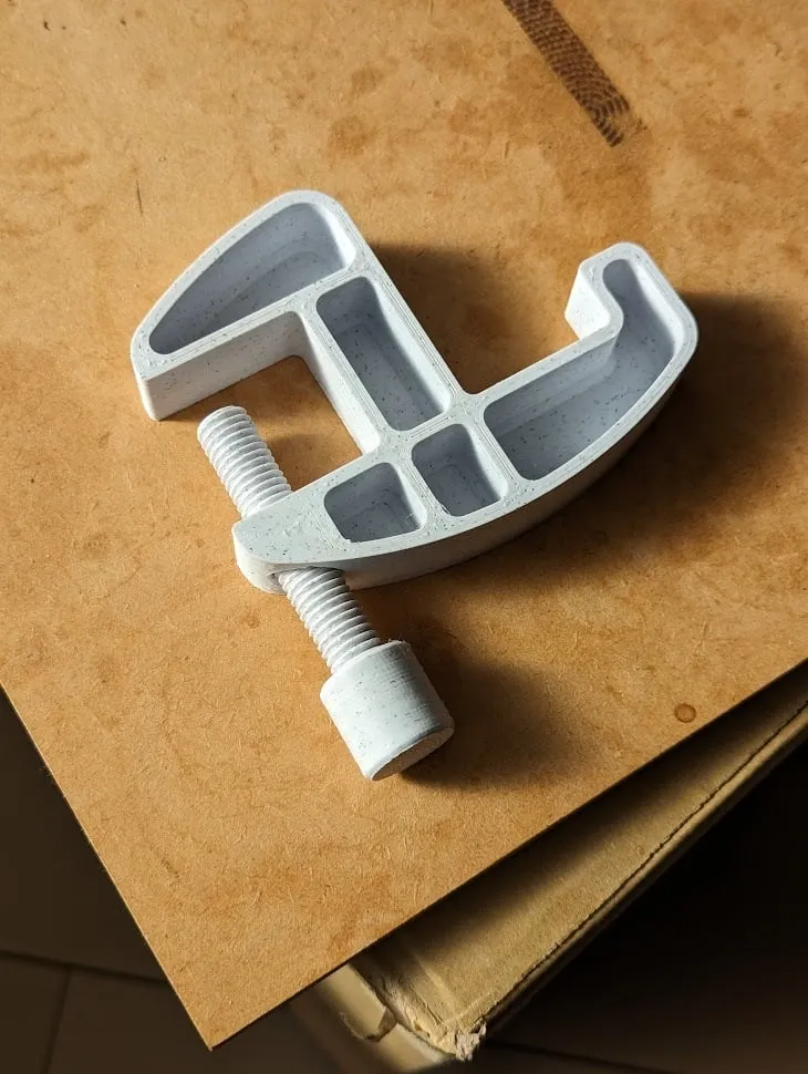 Clamp desk hook