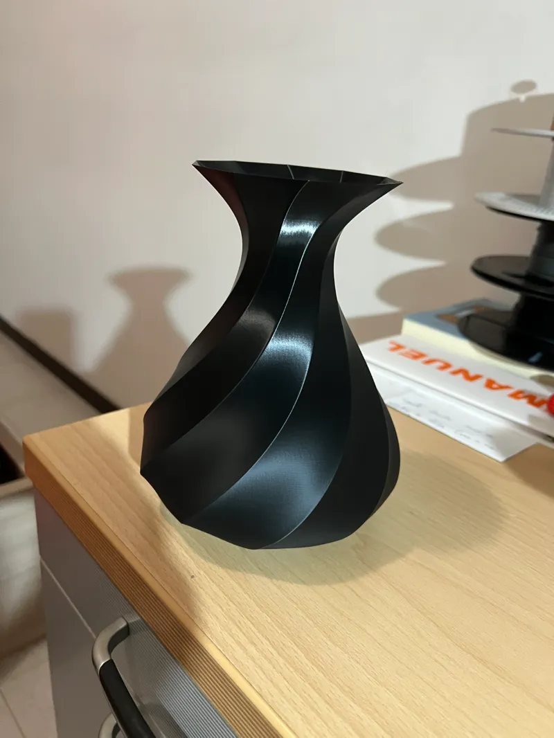 Spiral vase