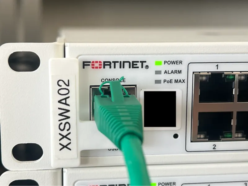 FortiSwitch 148P Label