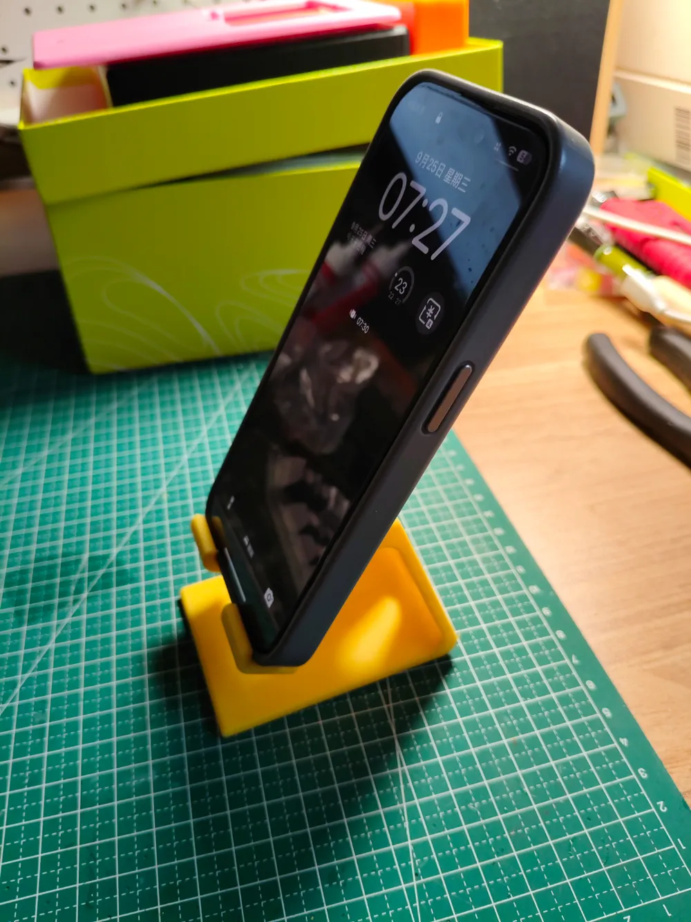 Phone Stand - Free 3D Print Model - MakerWorld