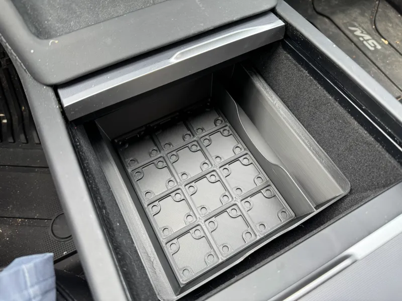 Gridfinity Console Tray '24 Tesla Model 3 Highland