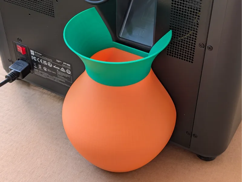P1 Waste Vase