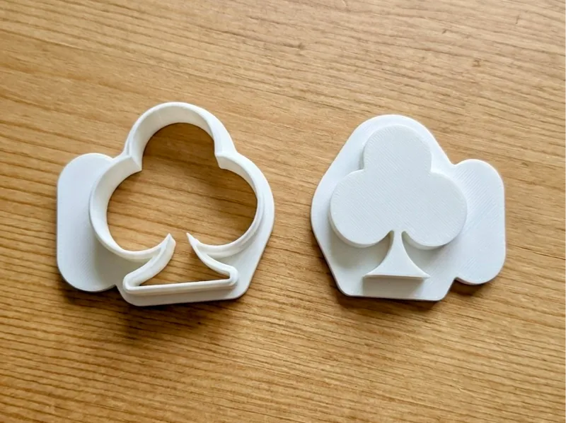 Customizable Parametric Clubs Cookie Cutter
