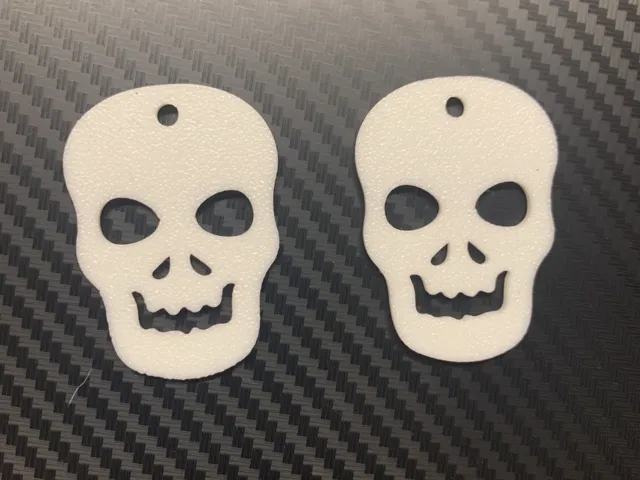 skull earrings