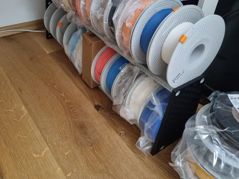 Filament shelf PG16 