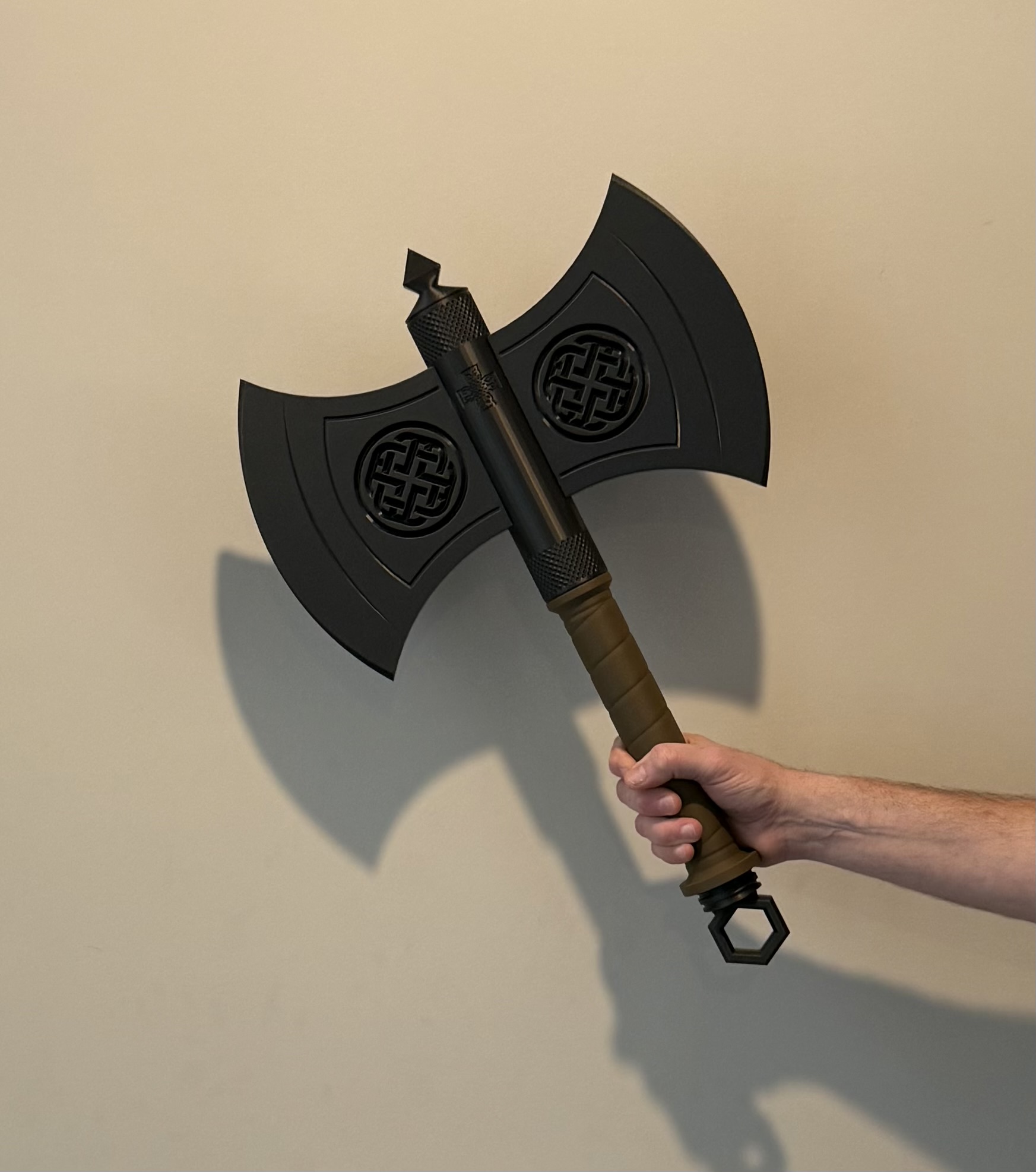 Miniatura 2 do modelo 3D Double sided Axe