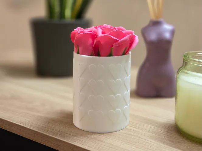 Simply cup in hearts organizer