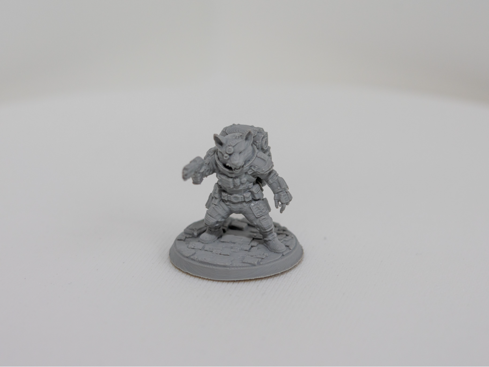 Sci-Fi Miniature: Ratman with Backpack