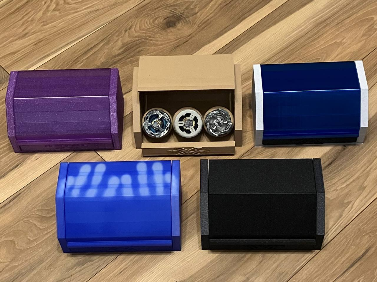 BEYBLADE X | BATTLE CHEST | 3ON3 DECK BOX