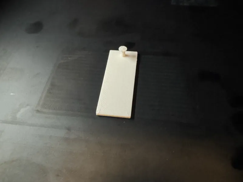 Command Strip Nailhead