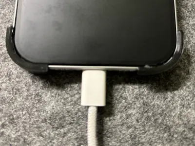iPhone 17 protective edges - minimal case