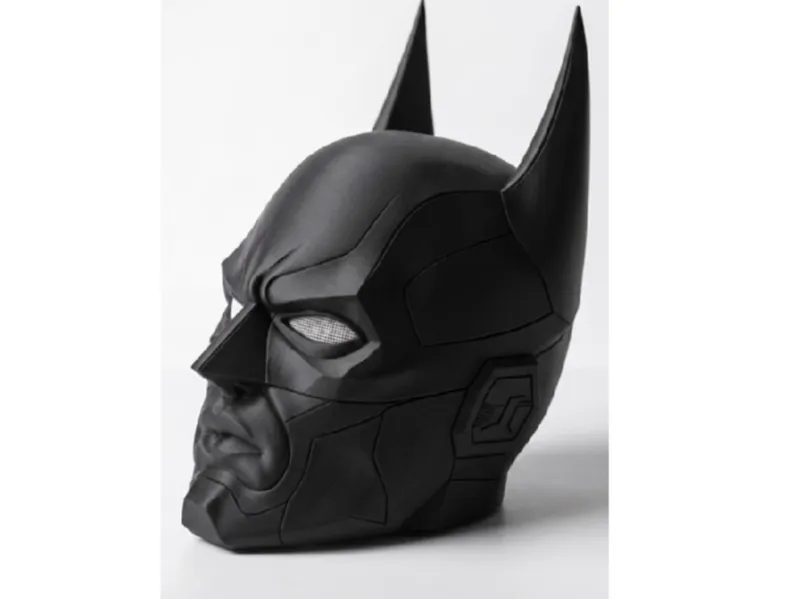 BATMAN BEYOND HELMET
