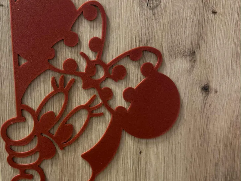 Minnie on the wall
