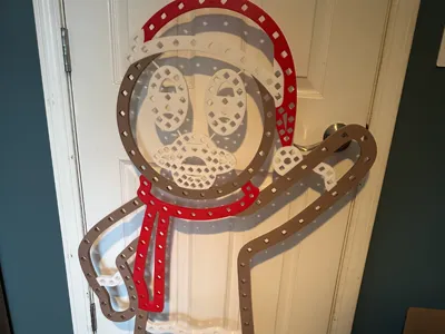 12mm Pixel Gingerbread Man Singing Prop