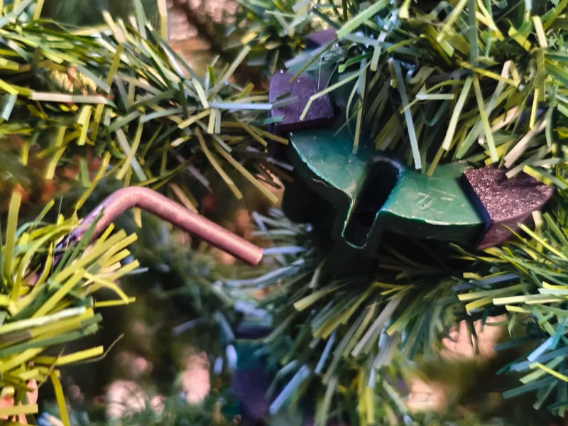 Sicherungs Clip Weihnachtsbaum / Katzensicherung
