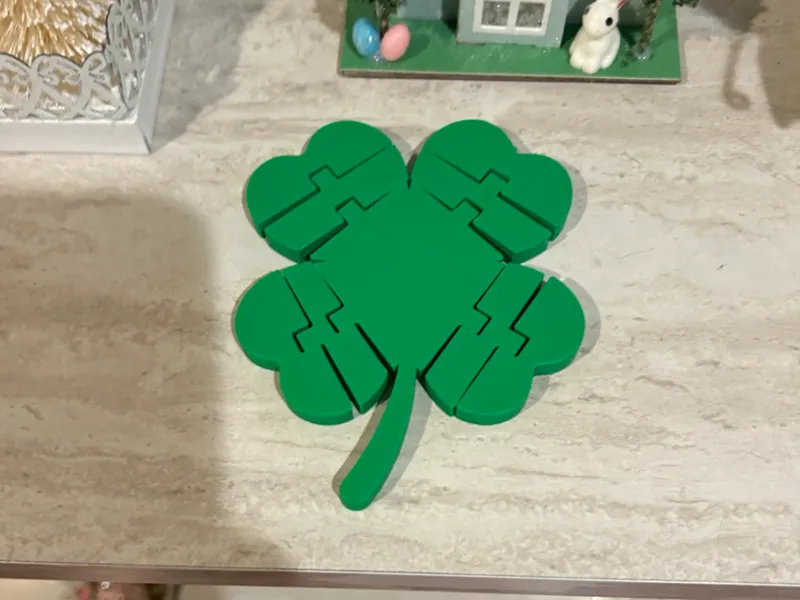 Flexi Four leaf clover