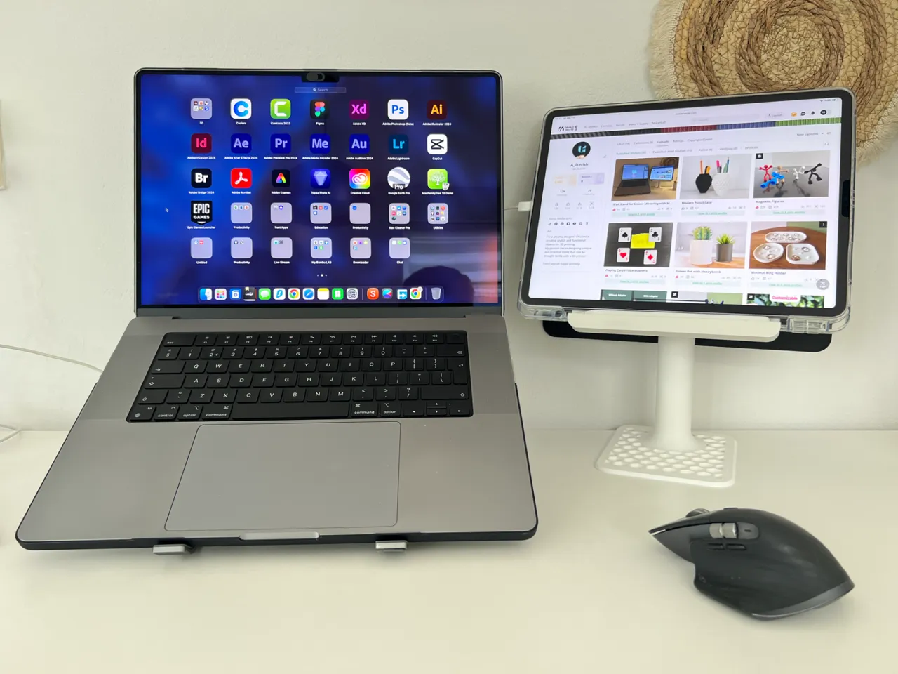 Stand for iPad & Tablets view 2