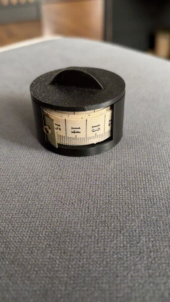 Retractable Tailor Tape Measure Case / Dispenser