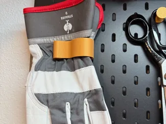 Best glove holder for Ikea Skadis Board