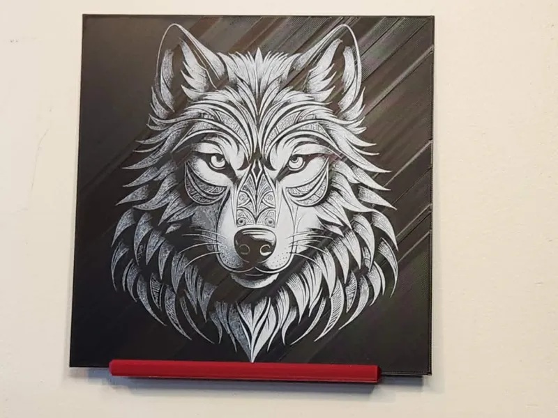 Hueforge - Detailed Ornate Wolf Head