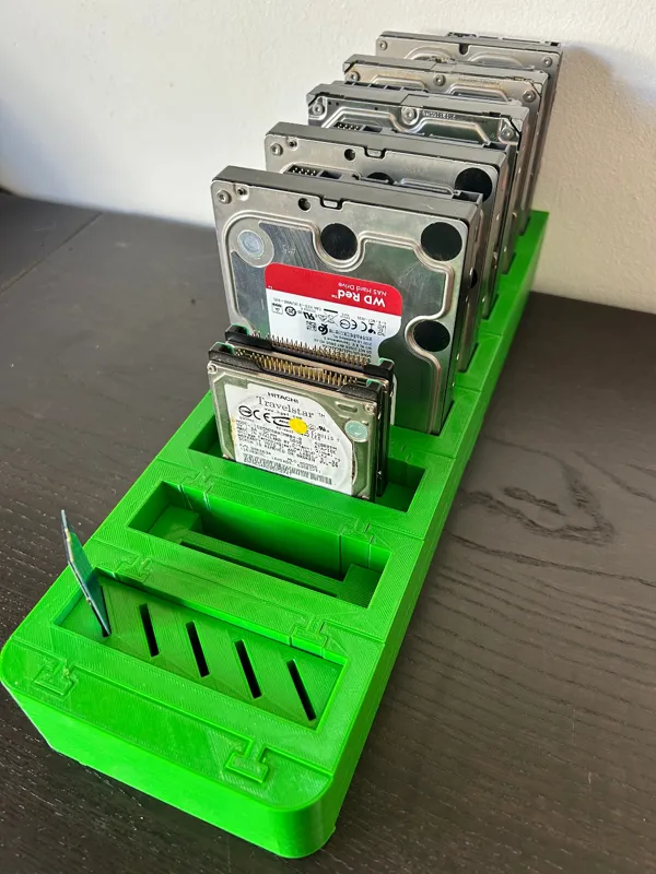 Support pour disques 3,5 / 2,5 pouces et M.2