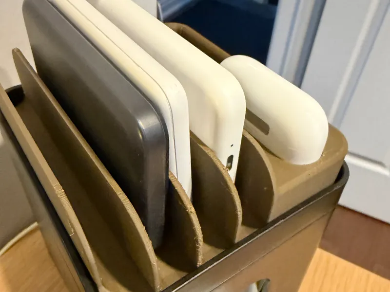 Battery Charging & Airpod Stand for Kleenex Box