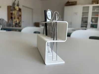 Biology tool holder