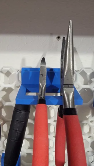 Multiple Plier holder for Multiboard