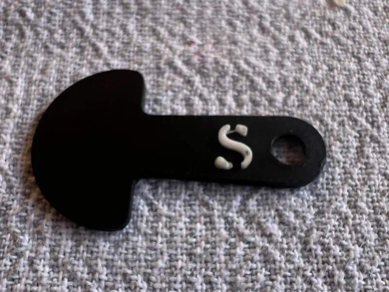 A Customizable Australian $1 trolley key