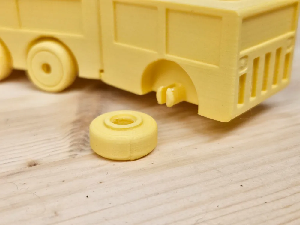 Articulated Bus - Easy print & build - Free 3D Print Model - MakerWorld