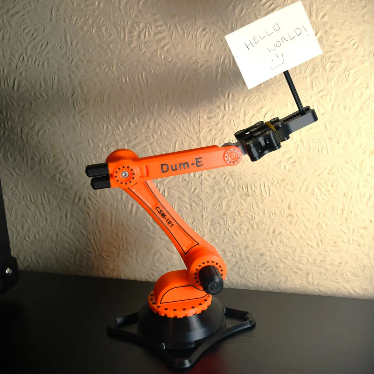 Dum-E the handy desk buddy. Lamp, stand, holder view 4