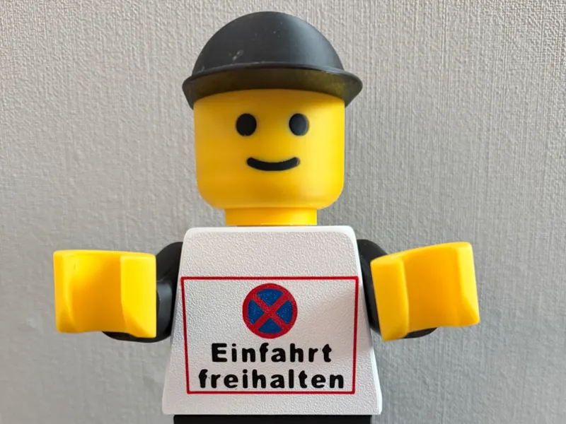Einfahrt freihalten Brickman 20cm Figur