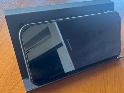 iPhone stand