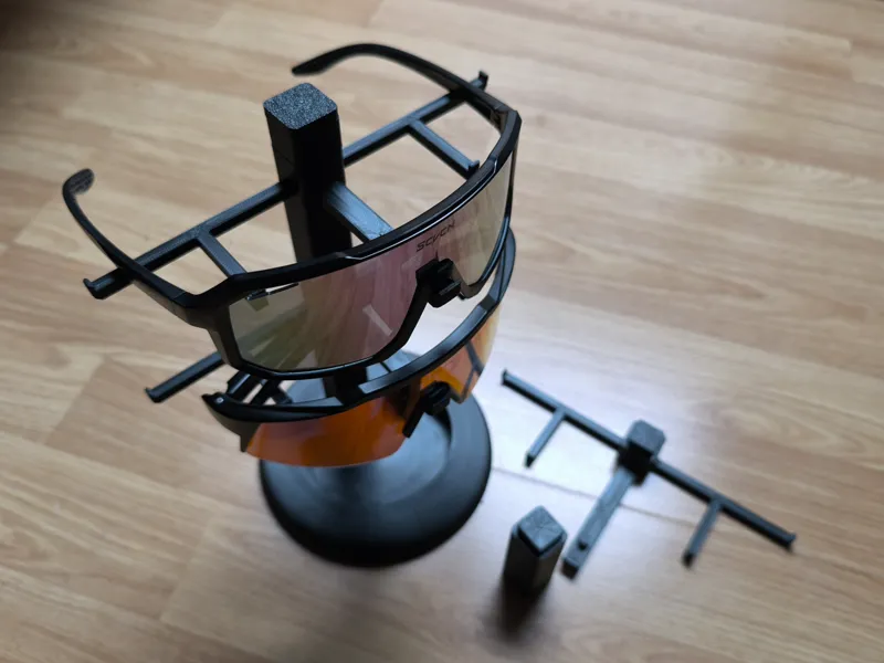 Modular Simple Shade Stand Sunglasses Holder