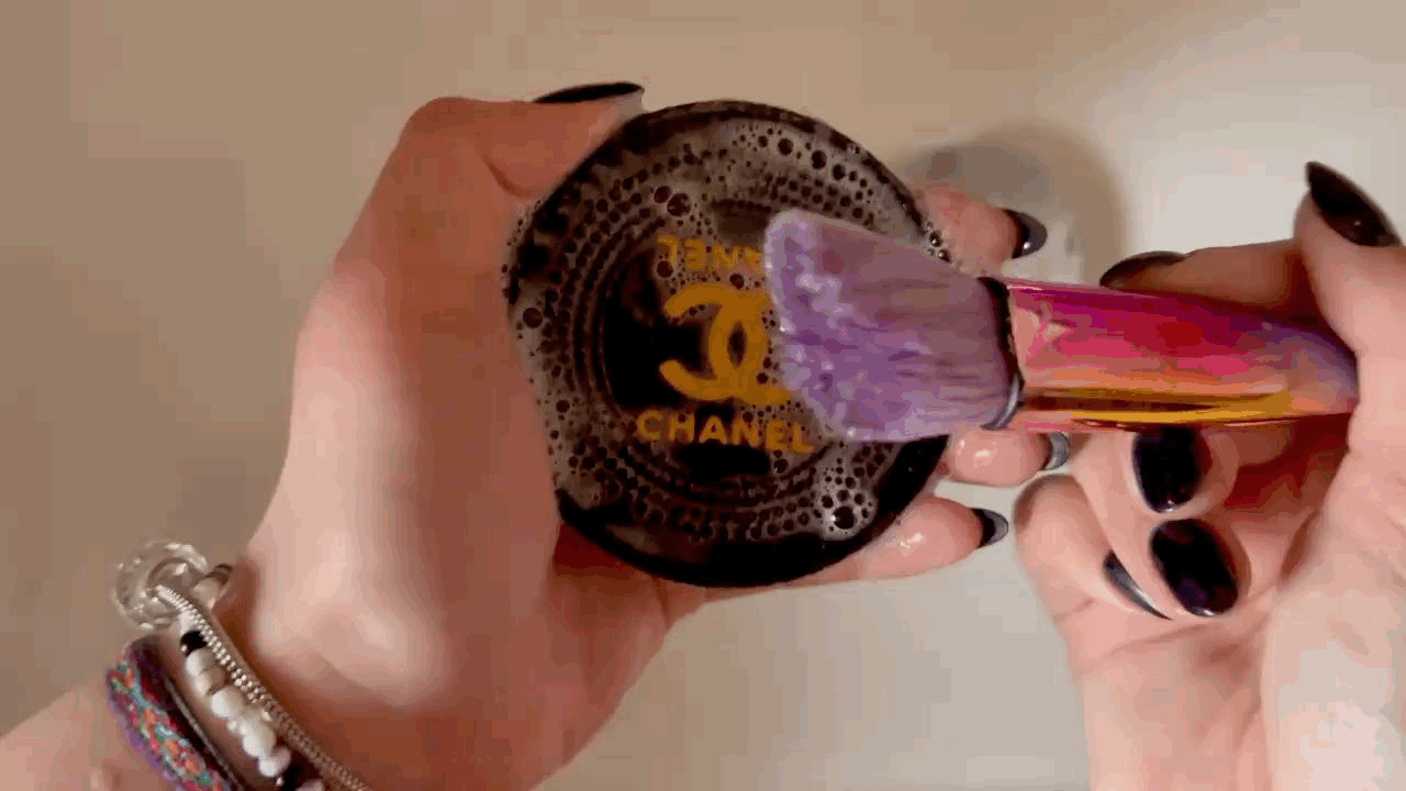 Pulitore pennello per trucchi Coco Chanel