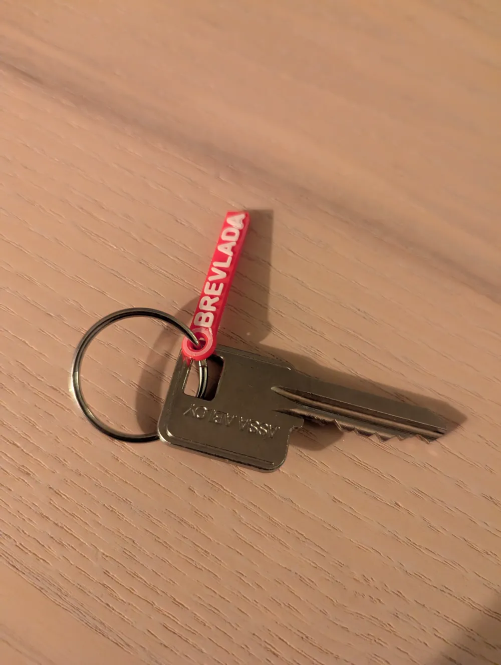 Simple small key tag by Lindborg - MakerWorld
