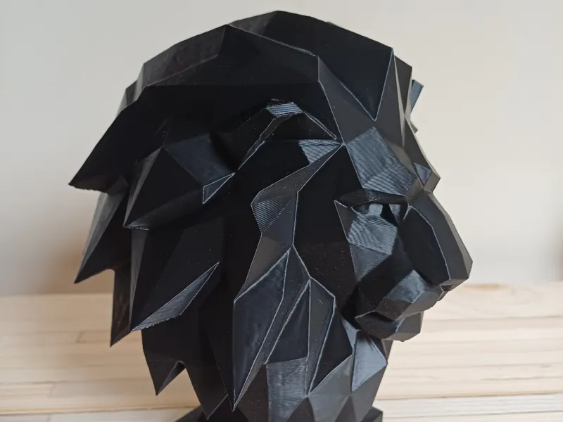 Low Poly Leo Zodiac Lion Bust — 20cm