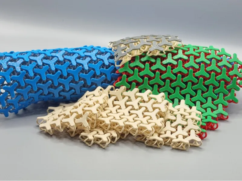 Trispoke chainmail fabric