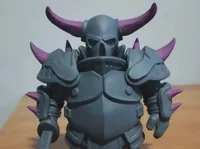 P.E.K.K.A — figurine Clash Royale — photo 2