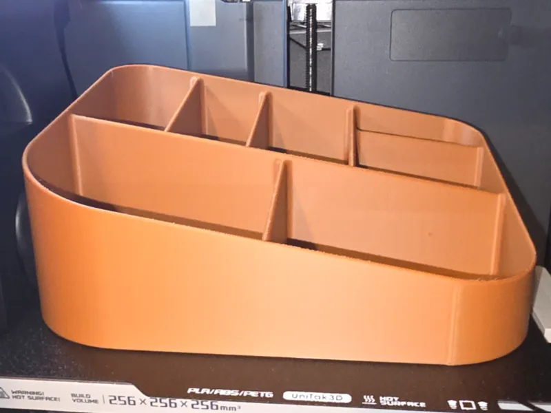 Rounded Desktop Organiser