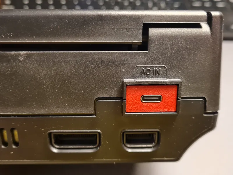 Retrosix CleanPower USB-C Mount for Dreamcast
