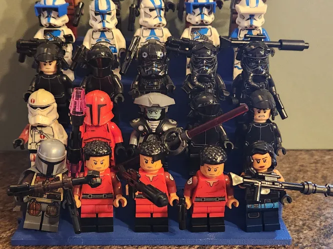 minifig display stand