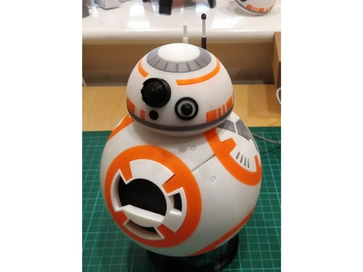 BB-8 Google Home Costume or Standalone model by Steve Wagg MakerWorld: Download Free 3D Models - 3D model önizlemesi